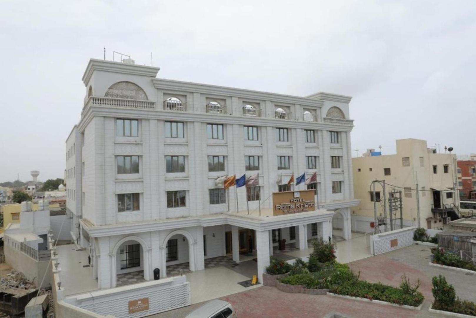 Hotel Roma Kristo Dwārka Exterior foto